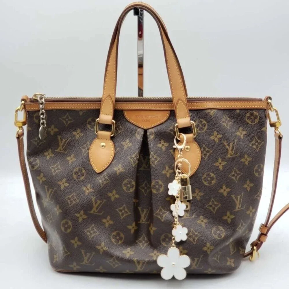 Authentic Louis Vuitton Lock & Key with unbranded Flower Bagcharm, Keycharm